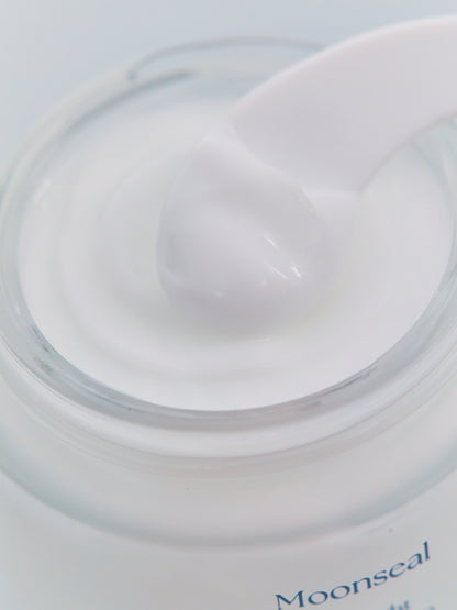 Moonlight Aurora Cream – rozświetlający krem z Borealine, ceramidami i nagietkiem