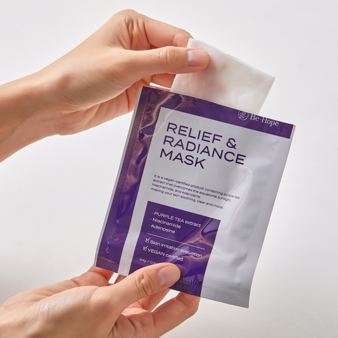 Luxury Vegan Relief & Radiance Mask – wegańska maska w płachcie łagodząco rozświetlająca - 1 szt