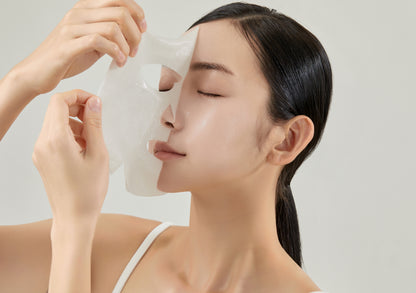 Luxury Vegan Relief & Radiance Mask – wegańska maska w płachcie łagodząco rozświetlająca - 1 szt