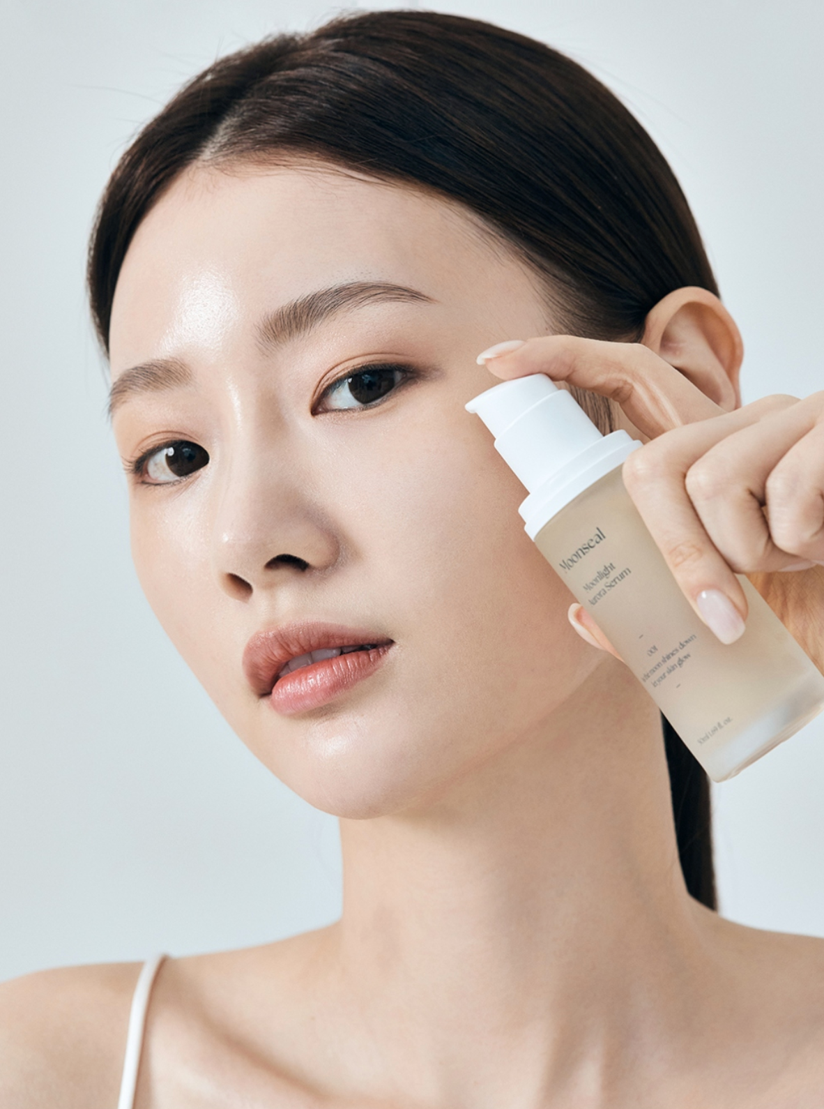 Moonlight Aurora Serum – rozświetlające serum Moonlight Aurora z Borealine i ekstraktem z sosny